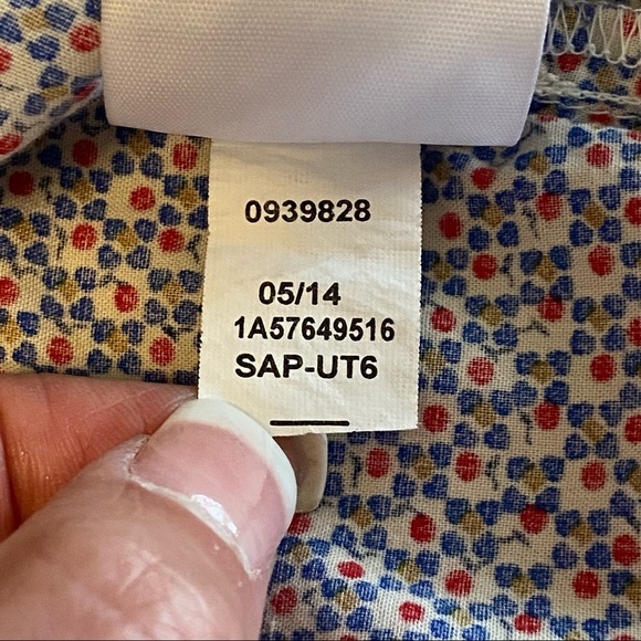 TOMMY HILFIGER / Long Sleeve Button Down Size M - Picture 8 of 12